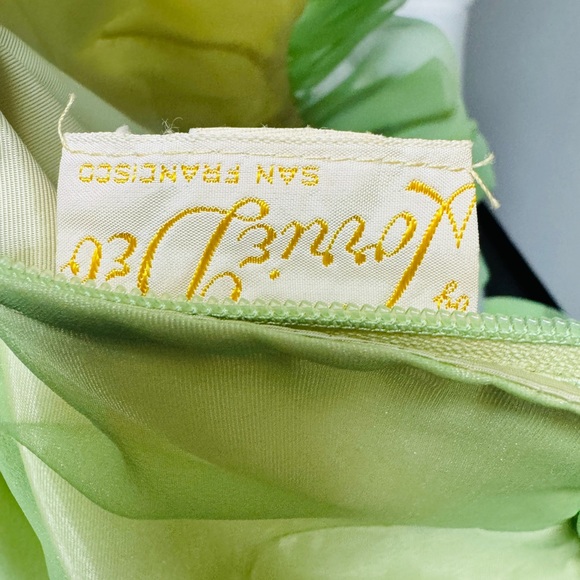 Lorrie Deb San Francisco Vintage Prom Dress - Picture 5 of 13